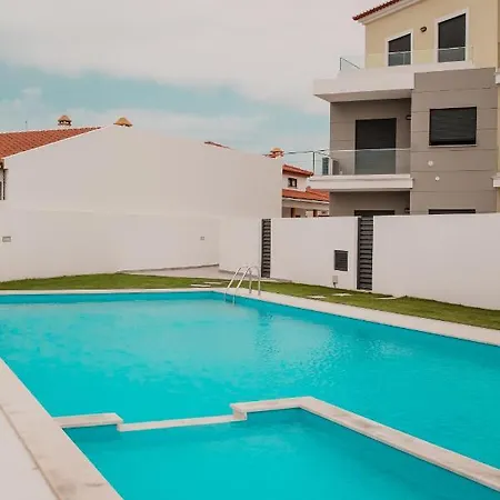 Gold Baleal Апартаменты
