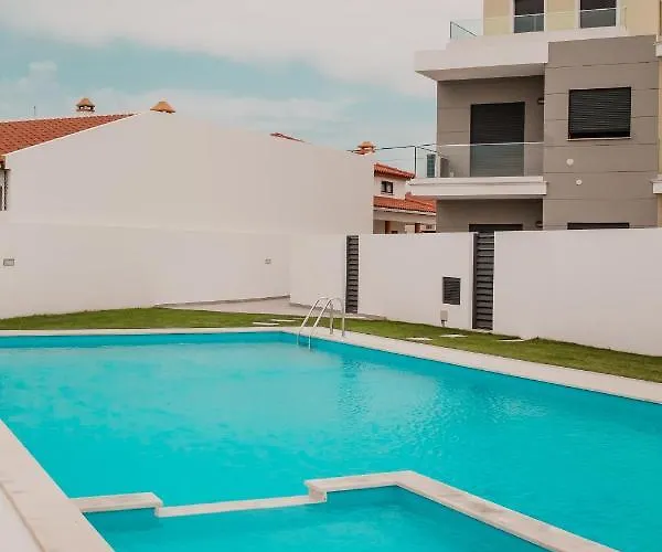 Gold Baleal 아파트